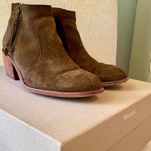 Madewell Side Zip Boots- Suede Darkest Olive Size 7